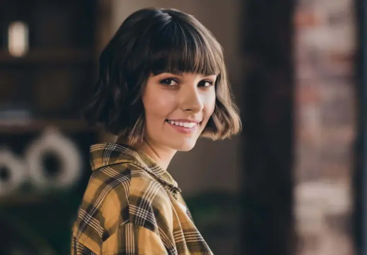 Feines Haar: Die besten Frisuren & Styling-Tricks für mehr Volumen
