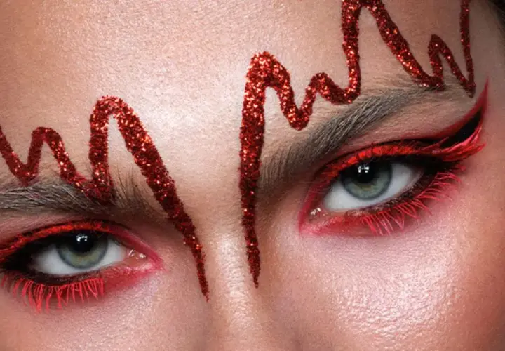 Halloween Make-up Ideen: Trends & einfache Looks für jeden Anlass